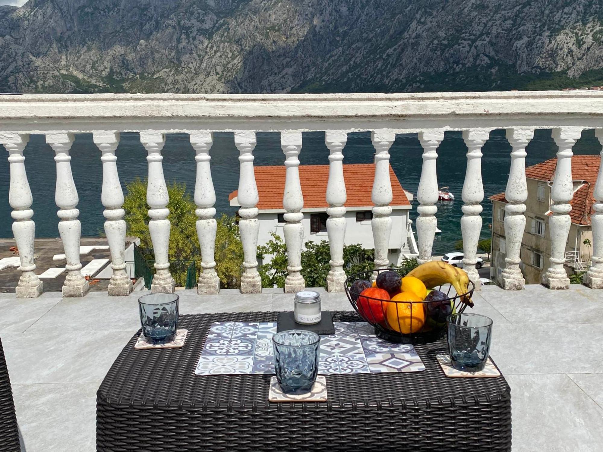 Lux Boka Sea View Apartment Котор Экстерьер фото